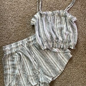 TILLYS striped two piece set